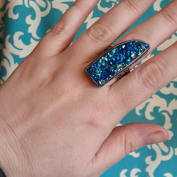 Blue Titanium Druzy Ring Handcrafted - Size 9 - Picture 4 of 7
